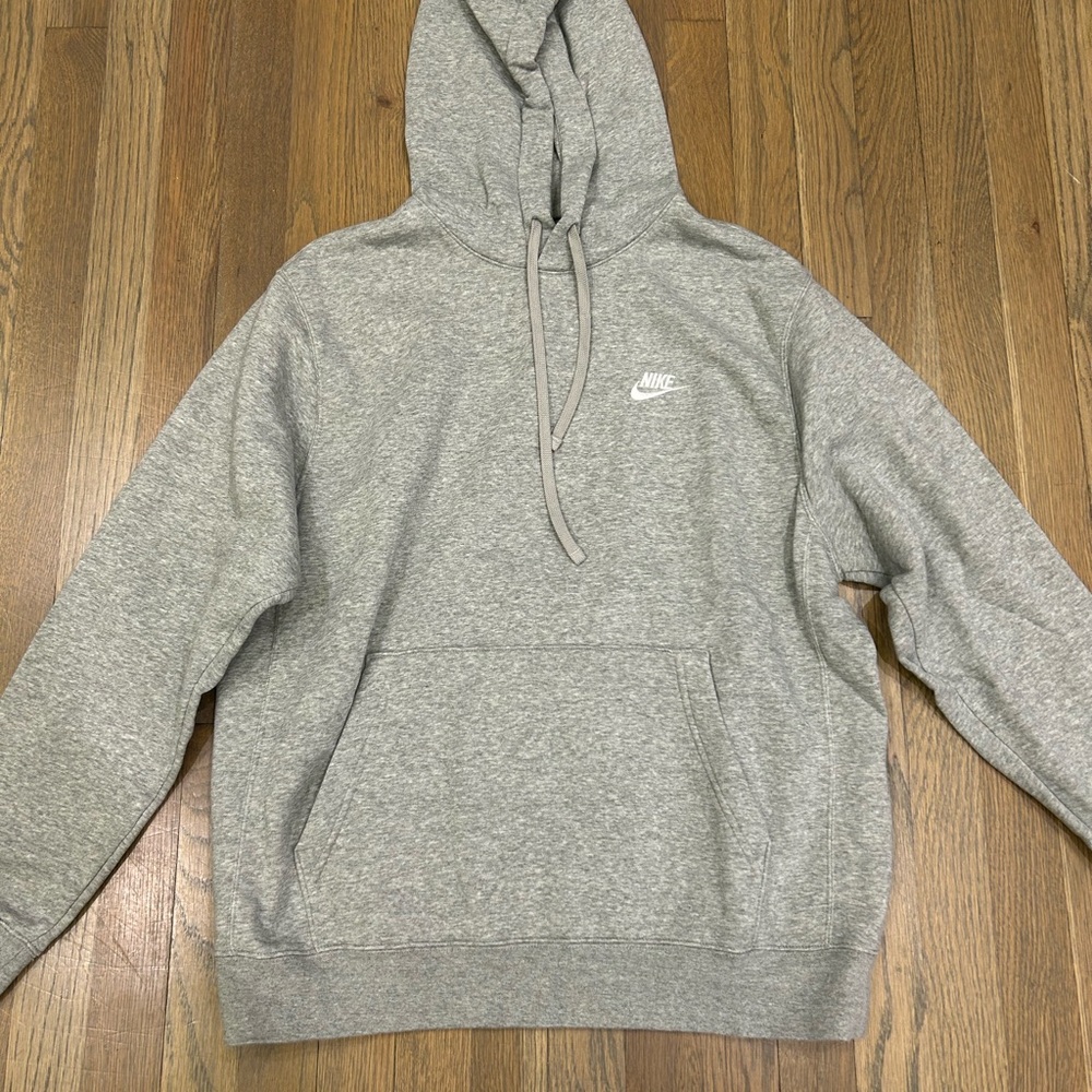NIKE GRAY SWEATSHIRT